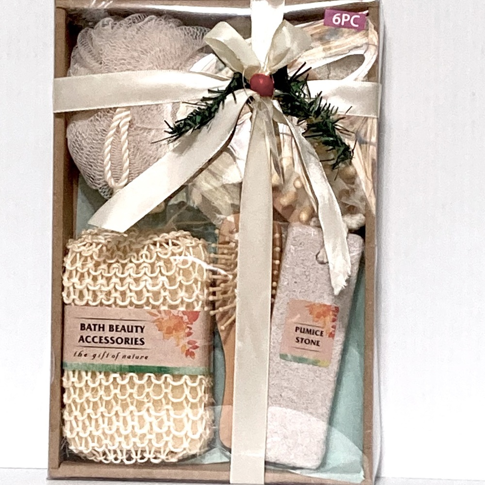 GIFT SET Spa Bath Beauty Accessories by Essential Design 6 Pieces